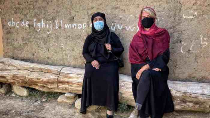 Alex Crawford wins Journalist of the Year